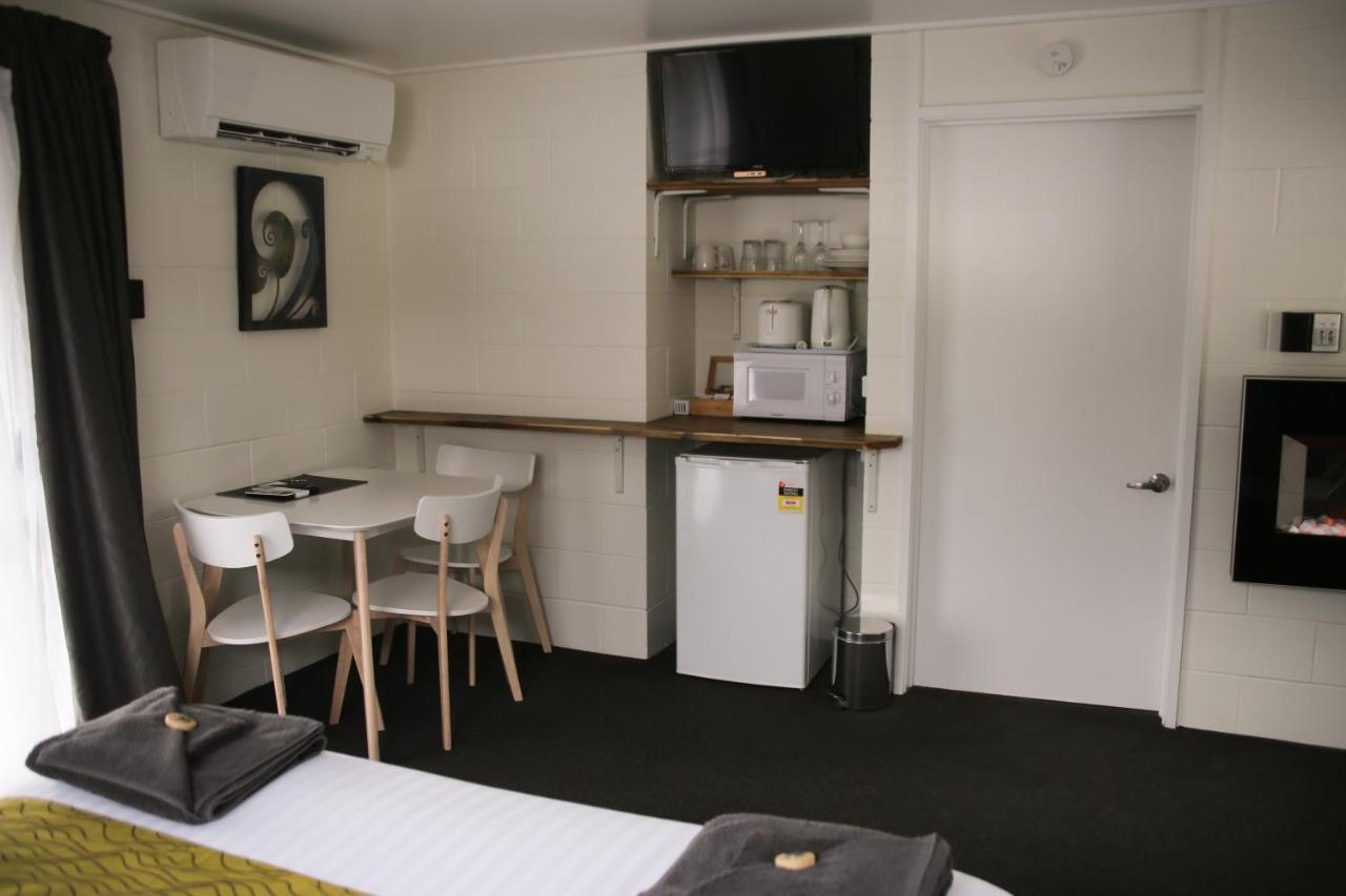 Mackenzie Motels แฟร์ลี ภายนอก รูปภาพ